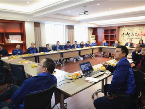 深学细悟转达头脑实力 ——银娱优越会集团党总支开展学习十九大精神 